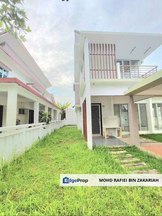 Double Storey Semi D (cluster) Bandar Enstek Negeri Sembilan , Negeri Sembilan, Seremban