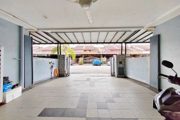 Jalan Kebun Nenas 2B/KS7