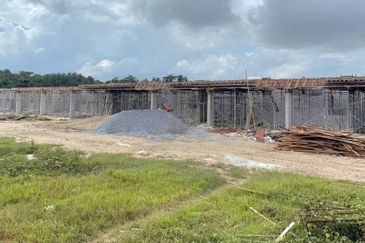 (Zero Booking) Rumah Teres Setingkat Taman Desa Merah, Tanah Merah, Kelantan