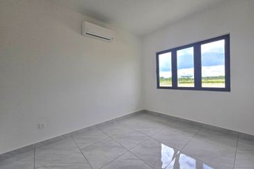 Double Storey Townhouse Aludra Residence Cyberjaya Persiaran Cyber Valley 3 For Sale