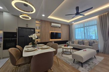 Double Storey Townhouse Aludra Residence Cyberjaya Persiaran Cyber Valley 3 For Sale