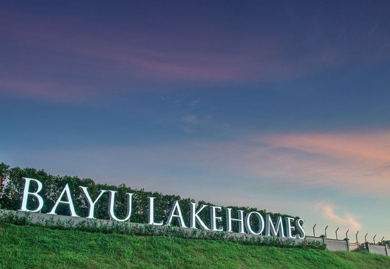 Bayu Lakehomes