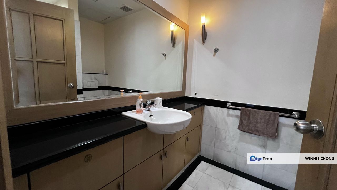 5 min walk to KLCC & Pavilion Kl, Kuala Lumpur, KLCC