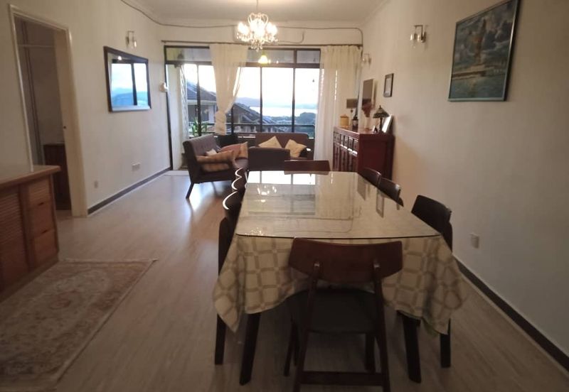 Seaview from Balcony and 5 mins to Kuah Jetty