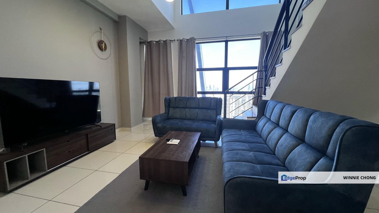 Hugh floor facing KLCC TRX and Merdeka 118, Kuala Lumpur, Mont Kiara