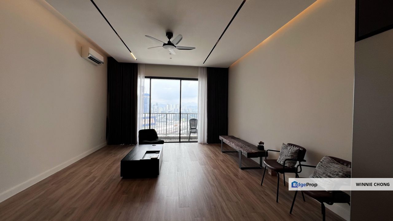 Corner unit facing TRX, KLCC and Merdeka 118, Kuala Lumpur, Kampung Pandan