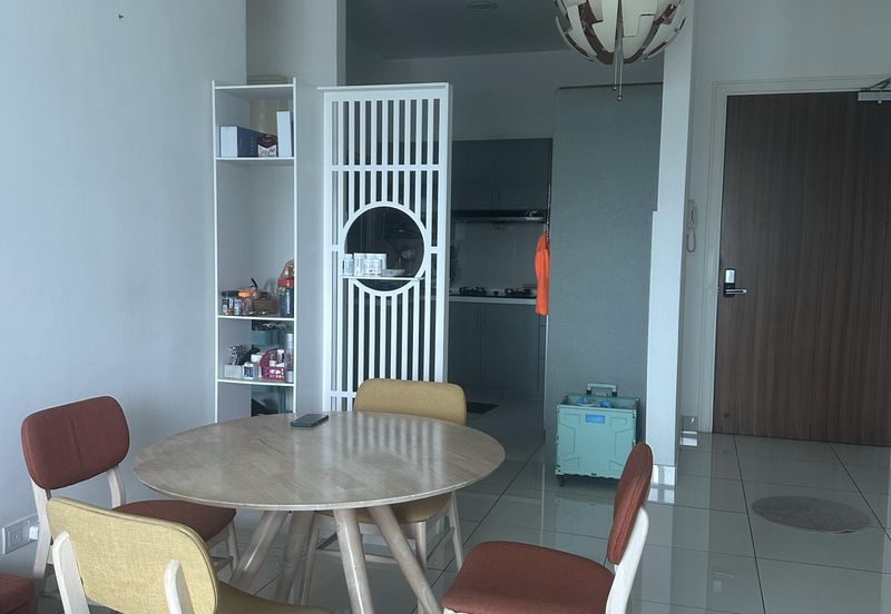 La Thea Residences @ 16 Sierra