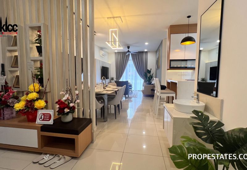 New Luxury Seaview Condominium in Kuah Langkawi