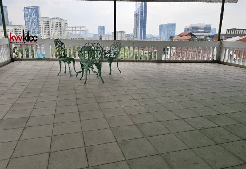 3 storey Bungalow with extemnsion facing KLCC, PNB118 and TRX for Sale