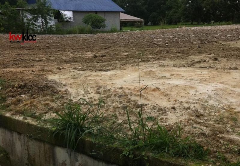 13 mins to Subang Jaya