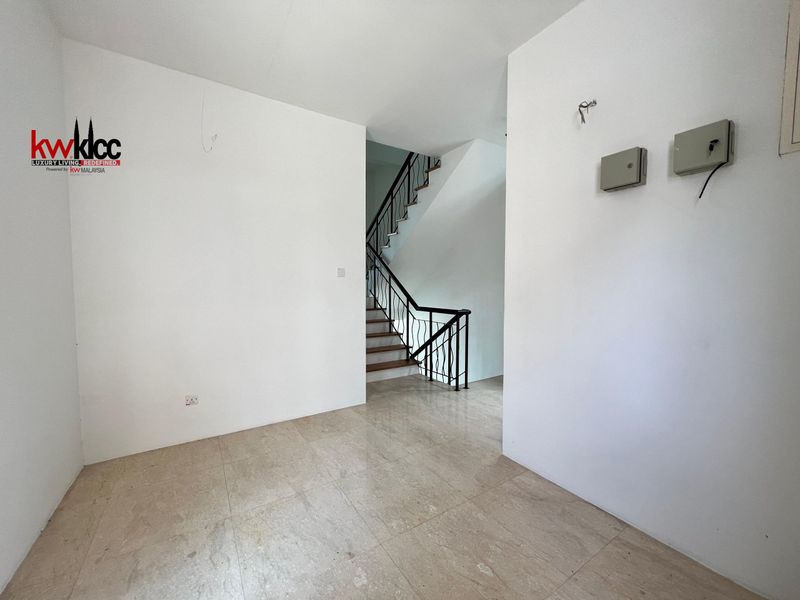 Seaview Villa with injouse elevator , Penang, Batu Ferringhi