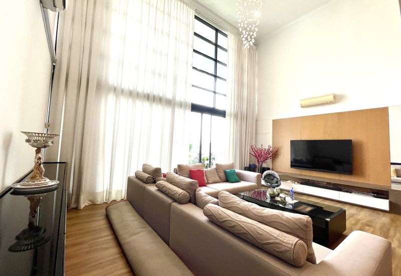 Papillon Desahill Condominium