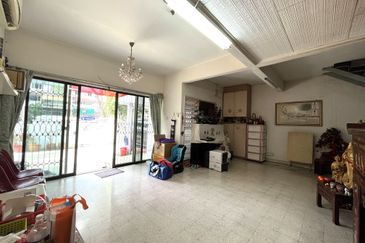 CORNER🏡2 Storey Terrace House For Sale @Taman Desa