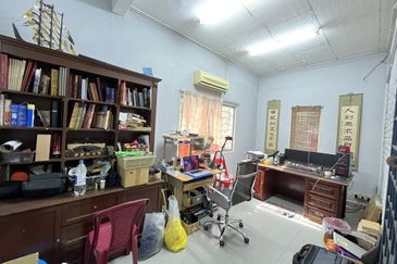 CORNER🏡2 Storey Terrace House For Sale @Taman Desa