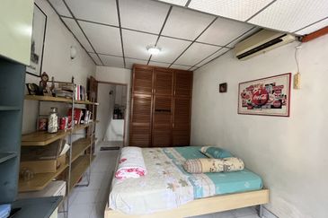 CORNER🏡2 Storey Terrace House For Sale @Taman Desa