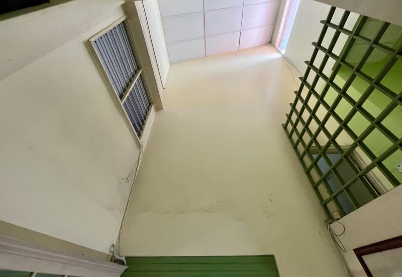 EXCLUSIVE! 2 Storey Intermidiate Terace For Sale@ Jalan Bukit Desa, Taman Desa