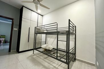 Renovated & Extended 2 Storey Endlot Terrace House For Sale, Taman OUG