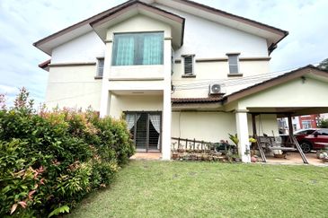 Freehold 3-Storey Corner Terrace @Taman Sungai Sering蕉赖9英里诗宁花苑 near Taman Suntex, Batu 9 For Sale