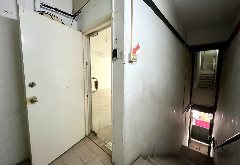 Taman Desa Business Park