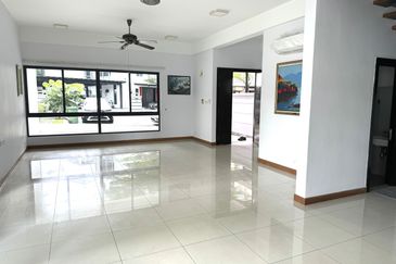 Armada Villa