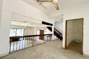 2 Storey Terrace 22 x 85@ Taman Desa