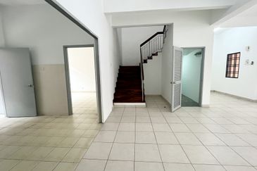 Canal Gardens, Kota Kemuning