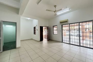 Canal Gardens, Kota Kemuning