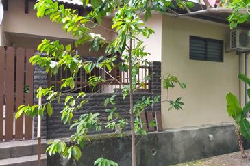 SS14 Subang Jaya Fully Renovated