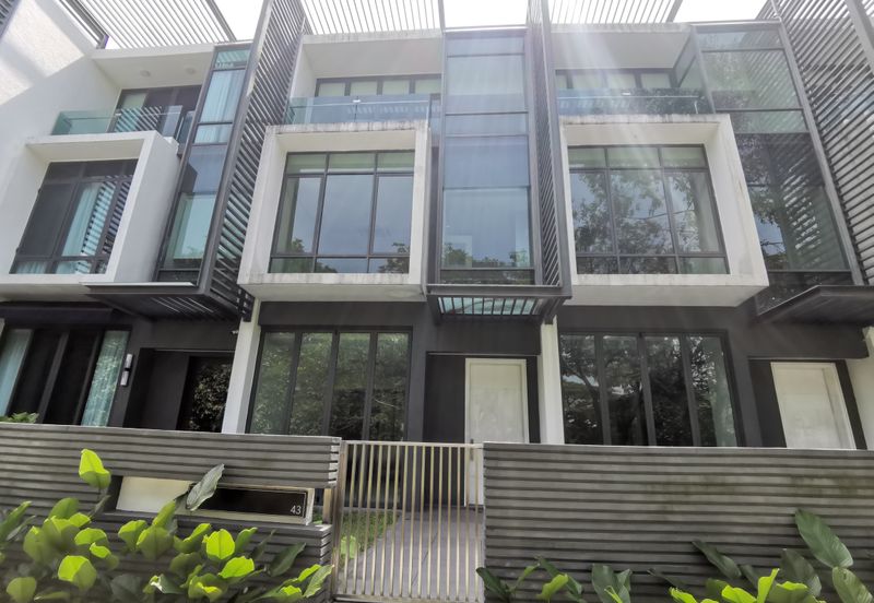 East Residence @ KLGCC