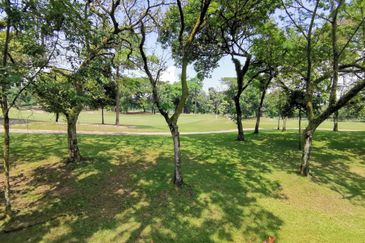 East Residence @ KLGCC