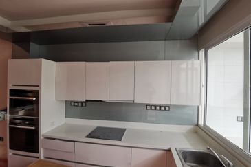 East Residence @ KLGCC