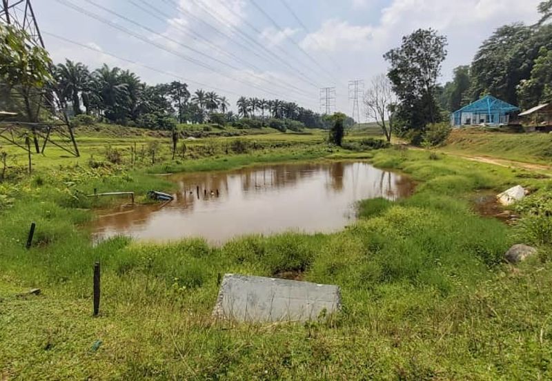 Kuang Freehold land facing Golf Course