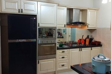 Bandar Baru Puncak Alam  Seksyen 9