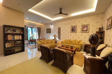 Setia Alam Impian Pentas 3 - Renovated  & Extended