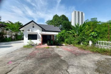 Big Land Freehold Single Sty Bungalow Old Klang Road