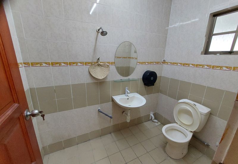 Big Land Freehold Single Sty Bungalow Old Klang Road