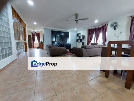 Maxwell tower , Petaling Jata , Top floor with 2 car park, Selangor, Petaling Jaya