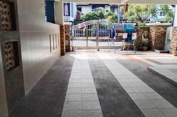 Taman Amanputra, Puchong South