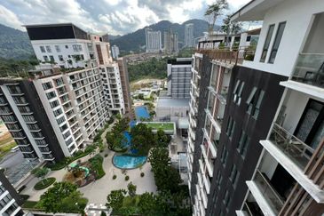 MIDHILLS, GENTING PERMAI AVENUE