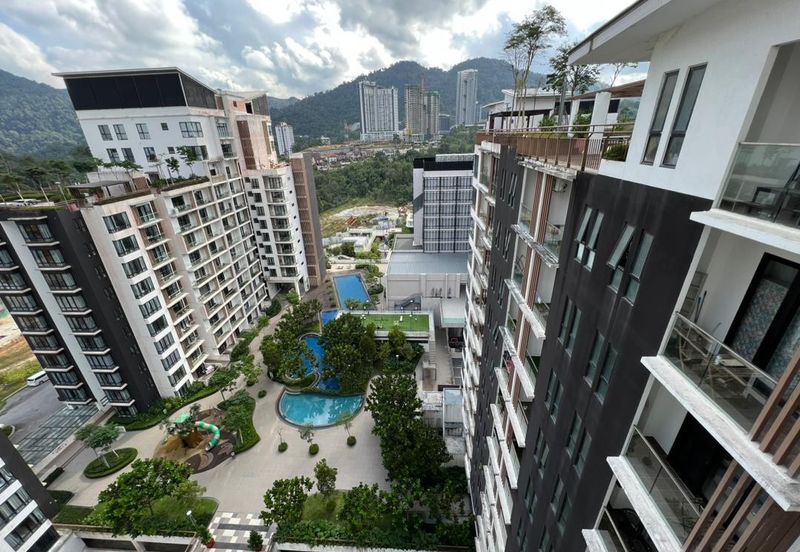 MIDHILLS, GENTING PERMAI AVENUE