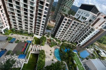 MIDHILLS, GENTING PERMAI AVENUE