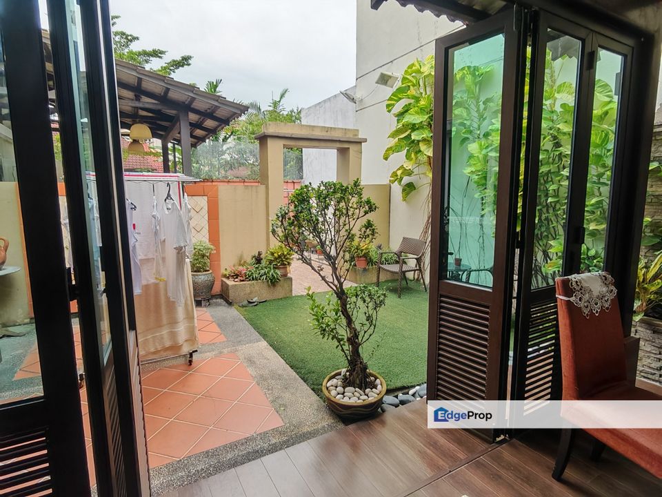 Kemuning Residence 3 Storey Bungalow, Selangor, Shah Alam