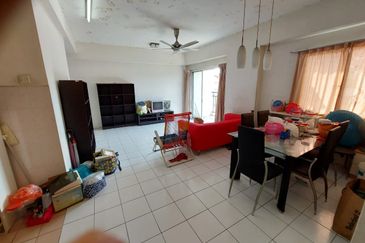 Sri Ampang Mas Condo Corner lot with 2 carpark