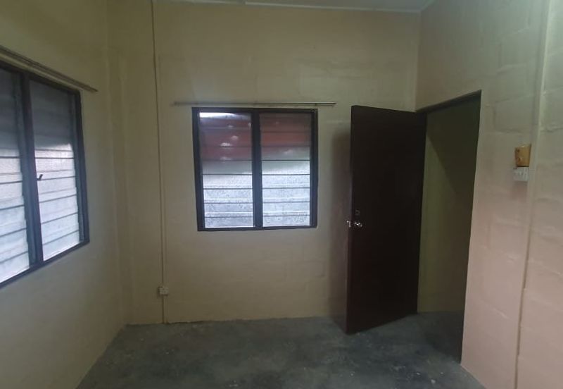 Taman Mesra, Batu Tiga