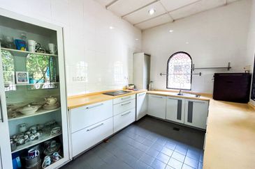 Seksyen 11, Shah Alam