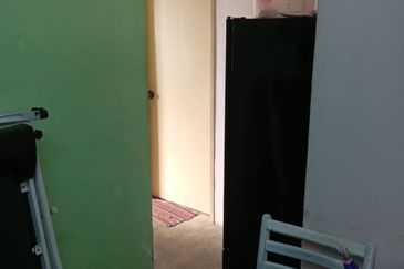 Bandar Tasik Selatan Low Cost Flat