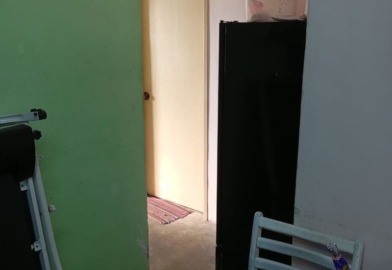 Bandar Tasik Selatan Low Cost Flat