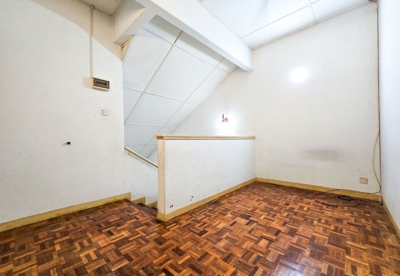 Seksyen 8, Shah Alam