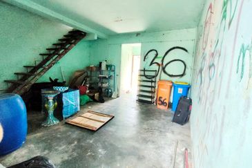 Taman Langat Jaya, Banting