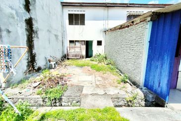 Taman Langat Jaya, Banting